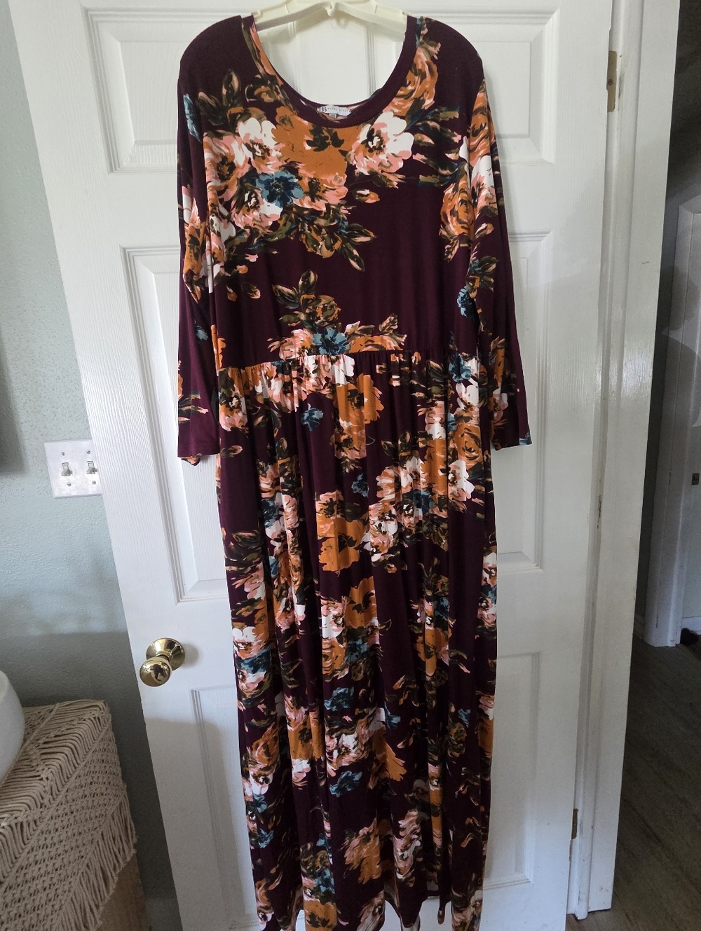 Women's Burgundy Floral Maxi Dress - Brand: 3X/4X
